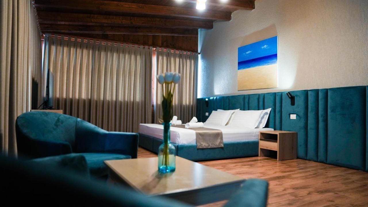 Hotel Majestic 4*