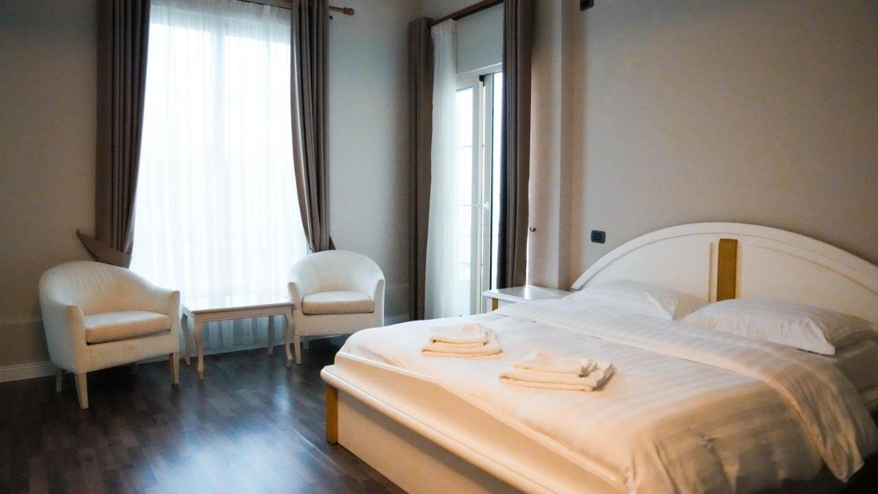 Hotel Majestic Durres