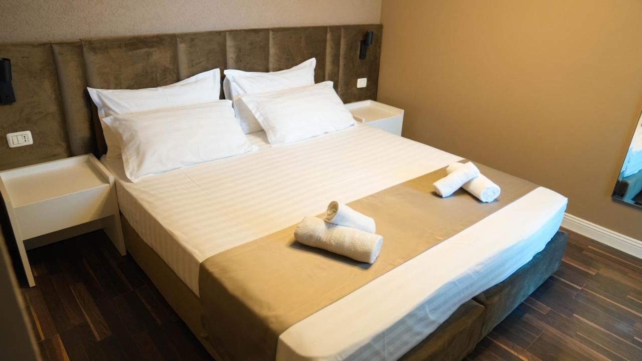 Hotell Majestic 4*
