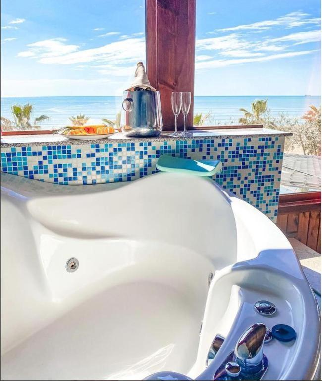 Majestic Hotel 4*